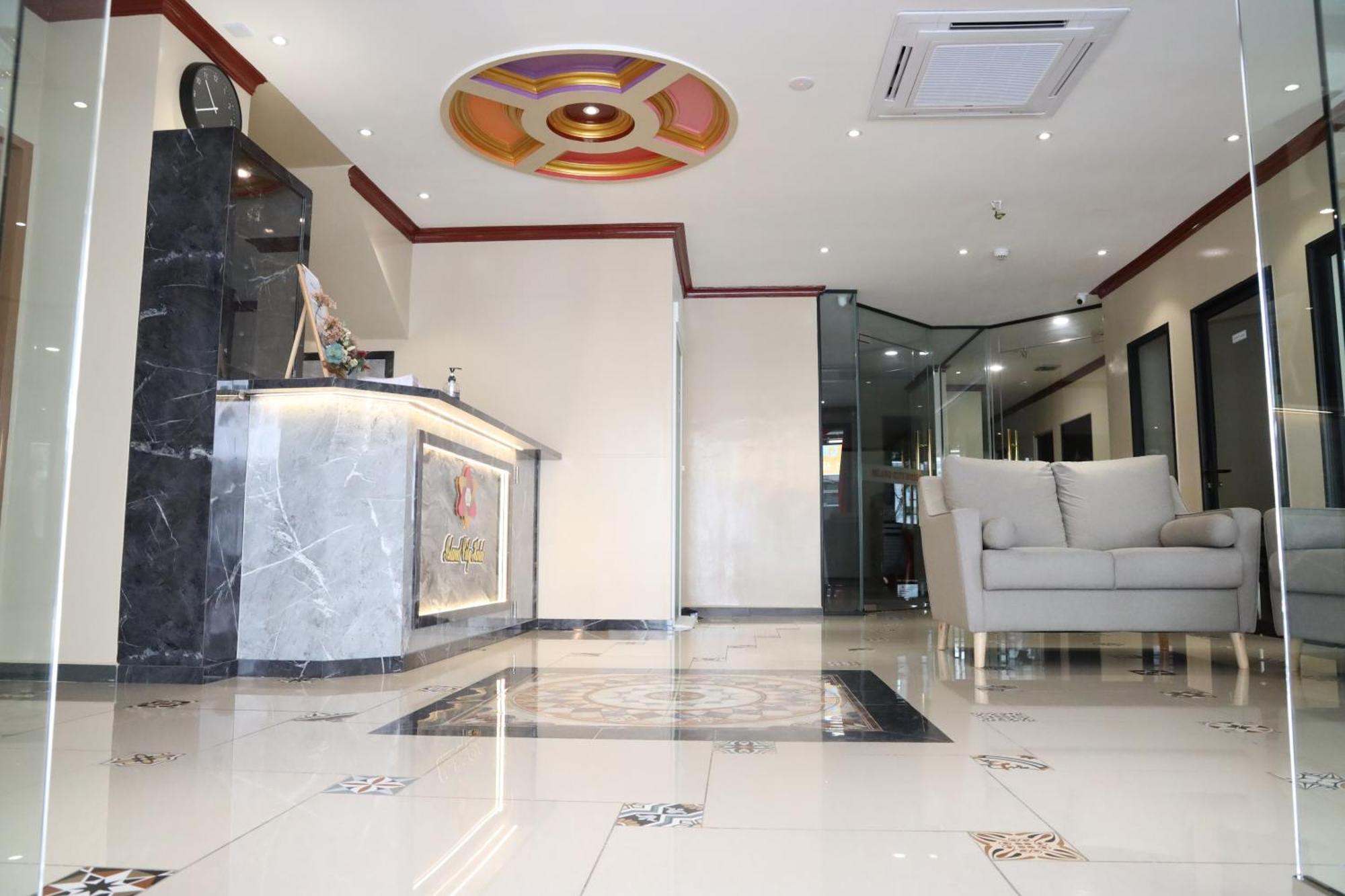 Capital O 90897 Island City Hotel George Town Kültér fotó
